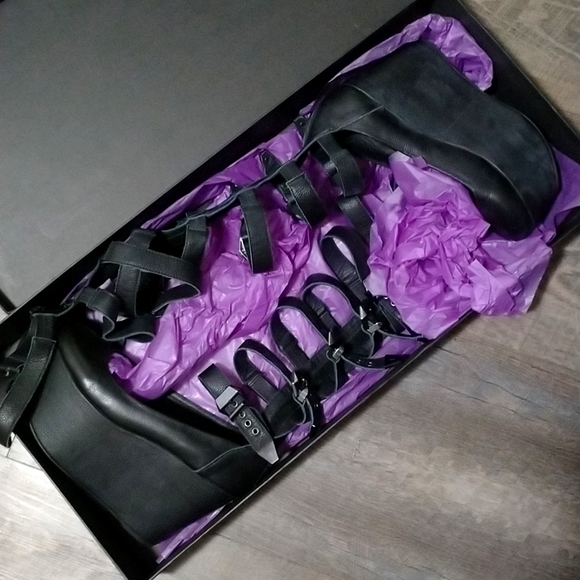 Yes Milky Way Platform Shoes - Picture 6 of 9